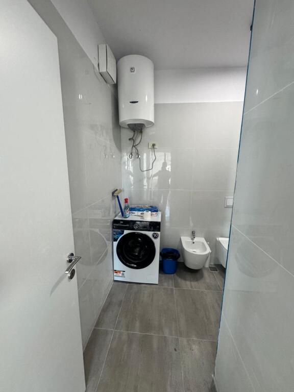 Apartament 1+1 me qira tek Mine Peza!
