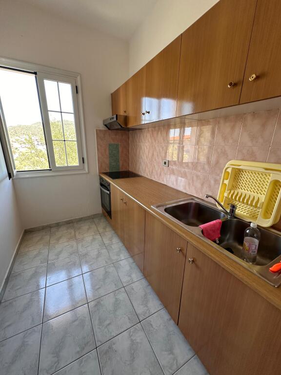 📌 Jepet me qira apartament 2+1 në Ujë të Ftohtë, Vlorë
