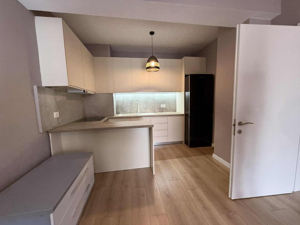Shitet apartament 1+1 ne Don Bosko
