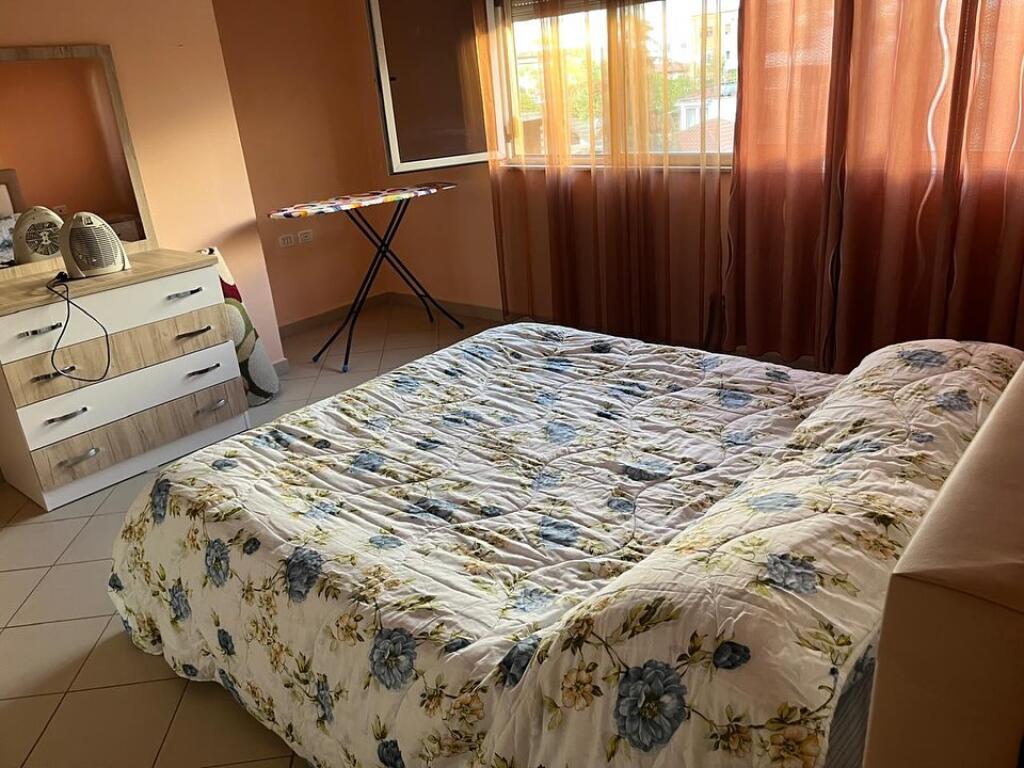 🌟 Jepet me qira apartament 2+1+bllk në zonën e Kongresit të Manastirit! 🌟