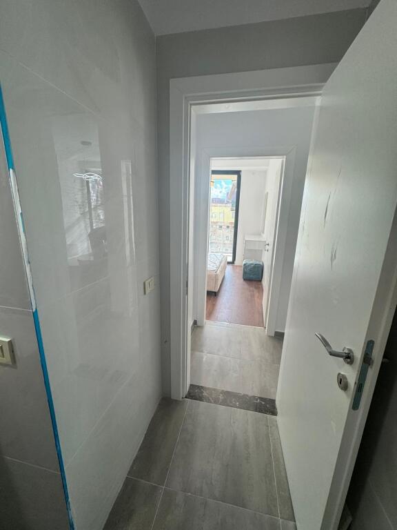 Apartament 1+1 me qira tek Mine Peza!
