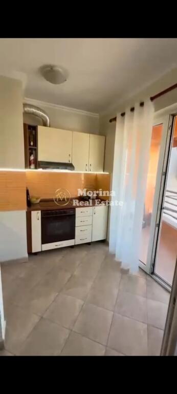 Qera, Apartament 1+1 Rruga e Dibres, 400 euro/muaj
