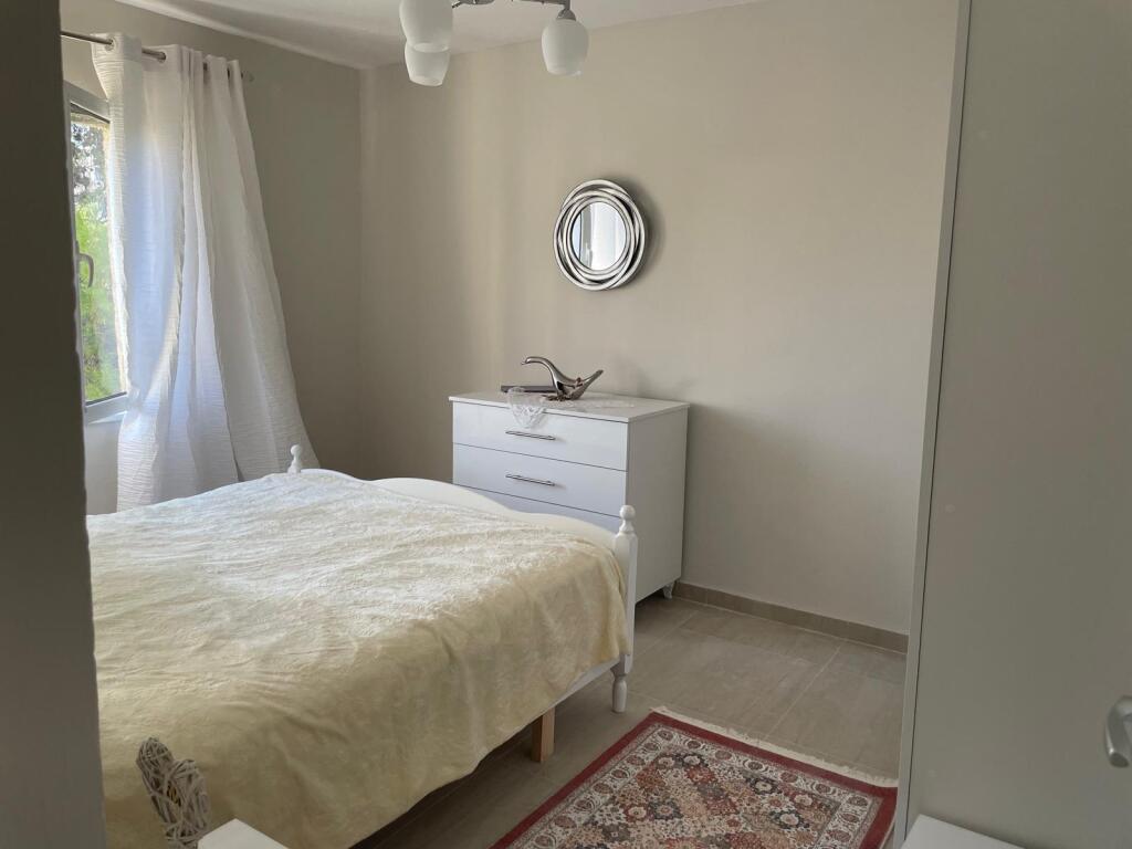 apartament 3+1 me qira tek Ministria e Drejtesise.