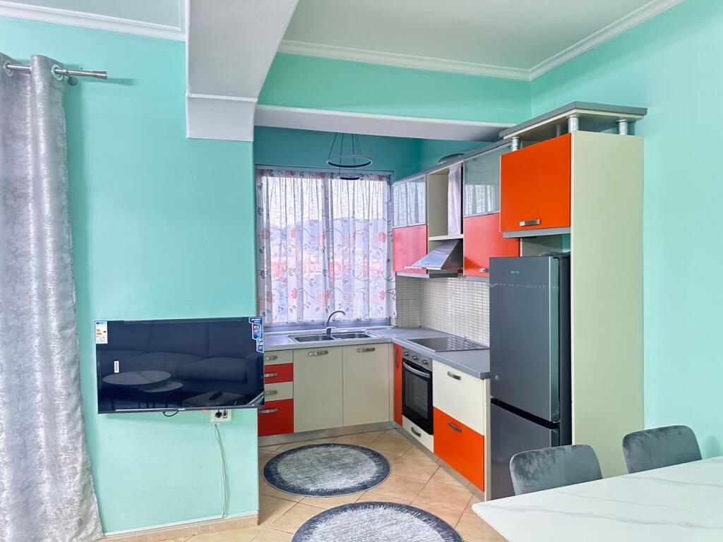 Apartament 1+1 me qira prane Delijorgjit!
