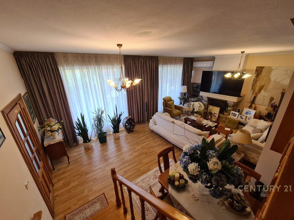VILLE IN AFFITTO VICINO A SELVISE! 2.500 € /Mese