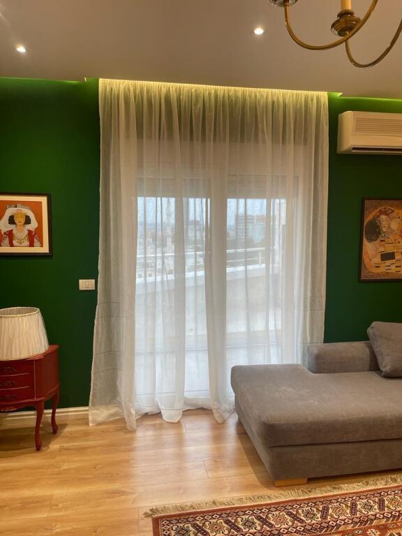 Shkolla Baletit , Rruga Elbasanit Apartamenti 1+1 me qira