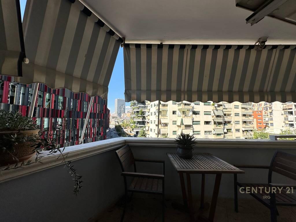 SHITET!! Apartament 2+1+2 tek Stadiumi Air Albania!