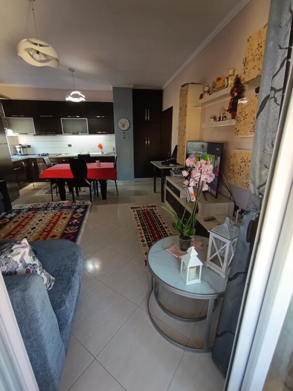 Apartament 1+1 per shitje , Yzberisht