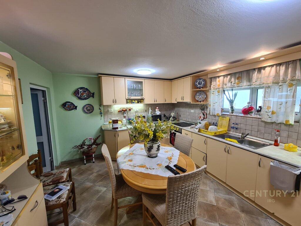 VILLE IN AFFITTO VICINO A SELVISE! 2.500 € /Mese