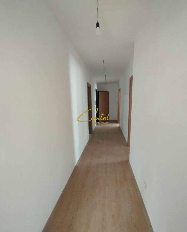 APARTAMENT ME QERA 3+1 RRUGA 5 MAJI 45.000 LEKE
