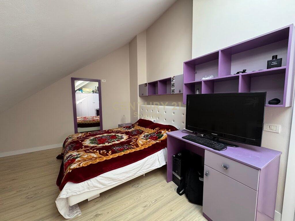 Duplex moderno in affitto presso il Lago Secco
