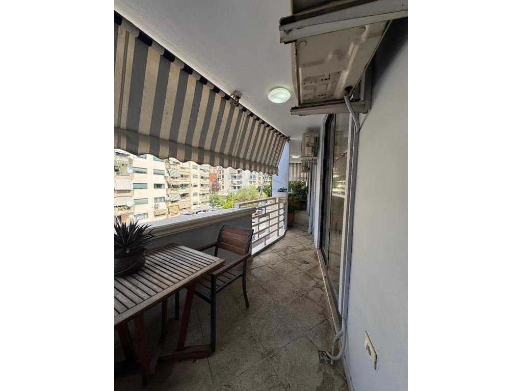 Shitet, Apartament 2+1+2 prane Satdiumit Air Albania