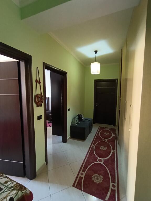Apartament 1+1 per shitje , Yzberisht