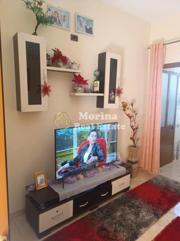 Shitet: Vile private 3 kateshe, Shkoze, 170000 euro