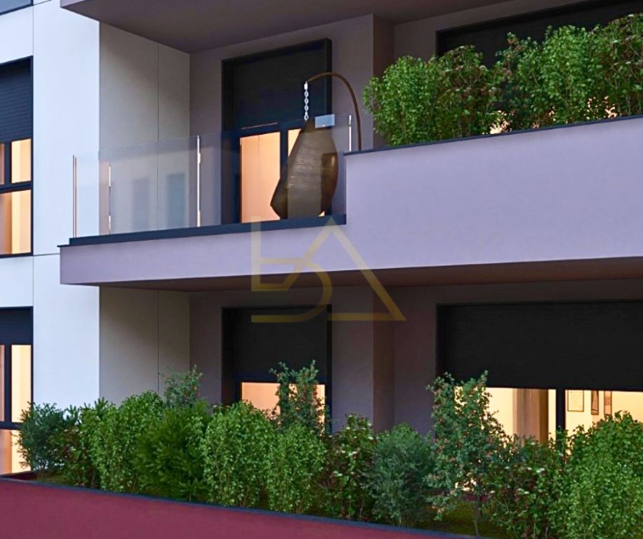 Shitet Apartament – Premium Residence, Gjakovë