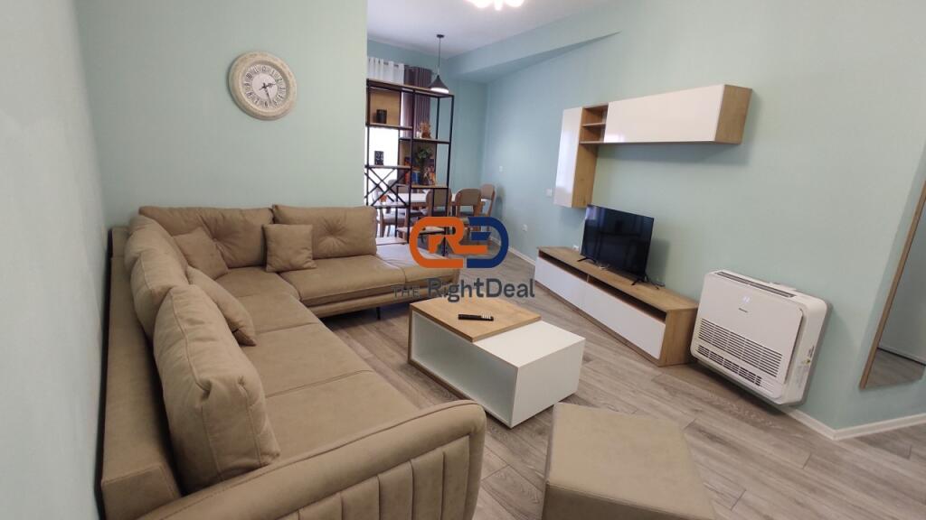 Tek Kompleksi Mangalem 21, Shitet Apartament 2+1+2 I Sapo Investuar !