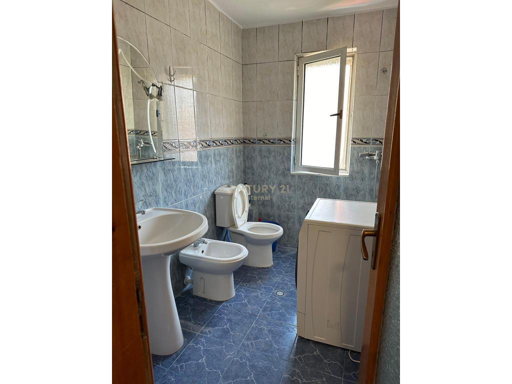 Apartament 1+1 per qira, Rruga e Kavajes