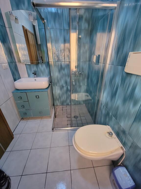 Jepet me qira Apartament 1+1 ne Fresk
