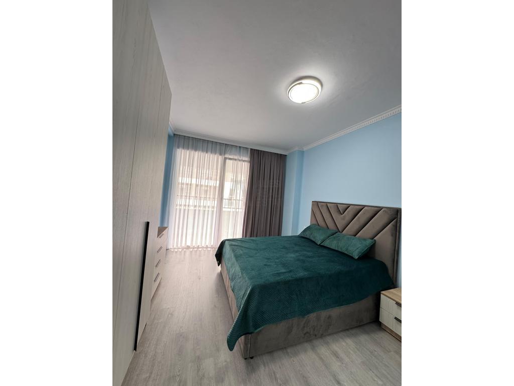 Apartament 3+1 me qira në Univers City !