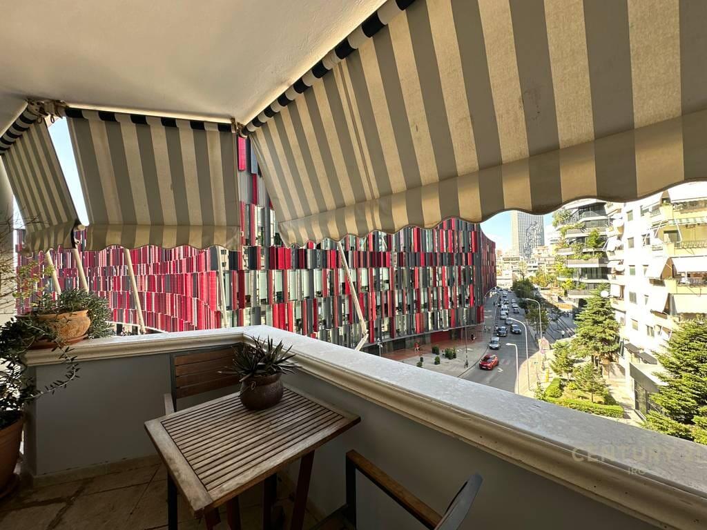 SHITET!! Apartament 2+1+2 tek Stadiumi Air Albania!