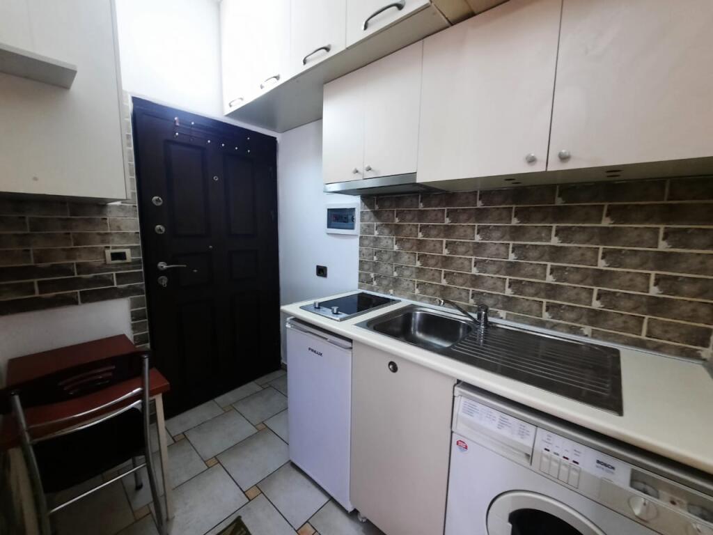 Jepet me qira apartament 1+1