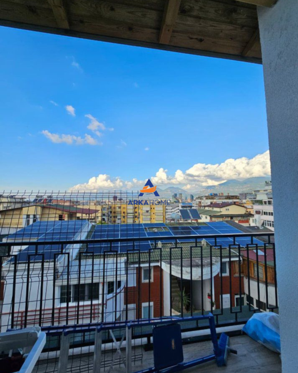 JEPET ME QERA APARTAMENT 1+1+BALLKON TE " RRUGA RRAPO HEKALI,KODRA E DIELLIT" 600 EURO