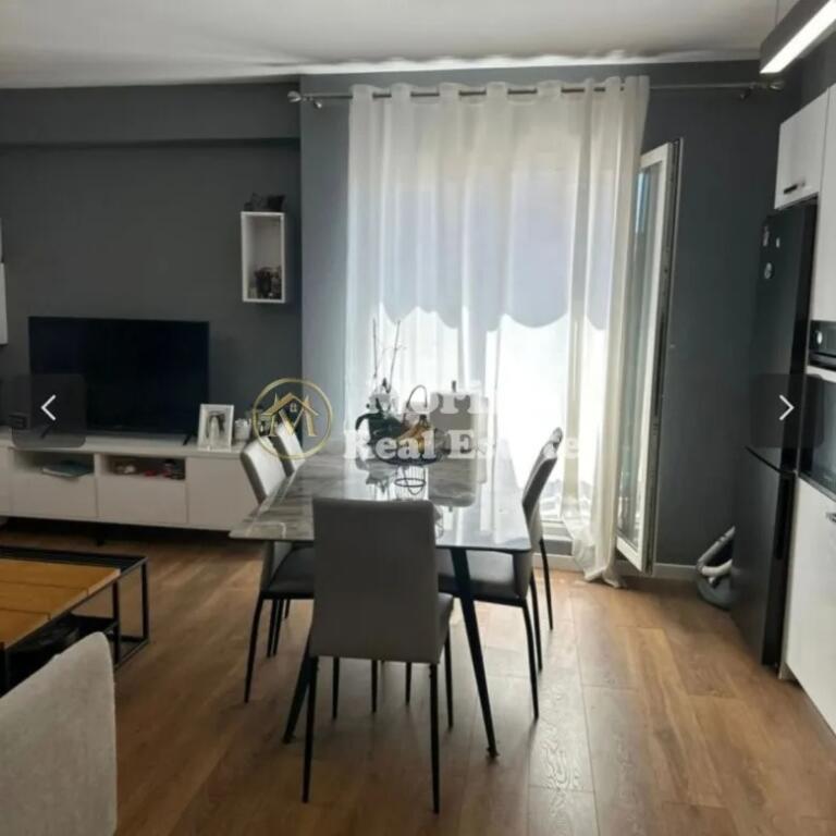 Qera , Apartament 2+1 , Jordan Misja , 800 euro/ muaj
