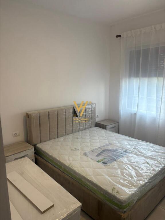 JEPET APARTAMENT 2+1 ME QIRA TE SPITALI AMERICAN 3, 57.500 LEKE