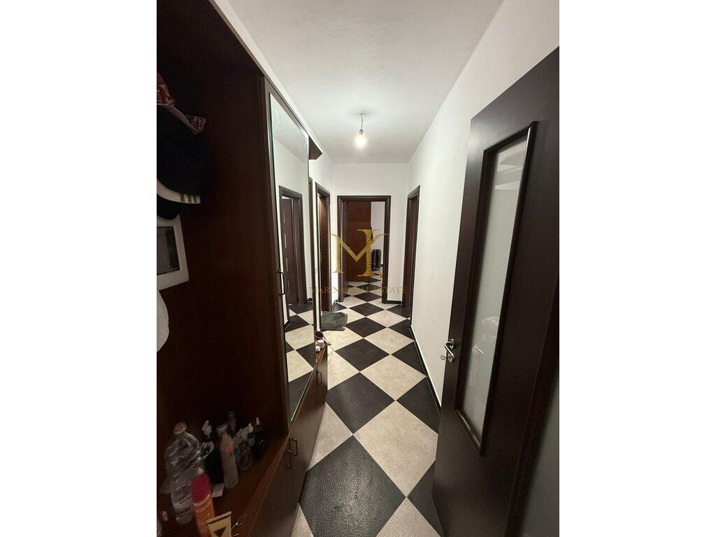 IN VENDITA APPARTAMENTO 2+1+ VERANDA, SUPERFICIE 149 M2, PRESSO IL COMPLESSO EKA SULLA SPIAGGIA DI DURRES !!