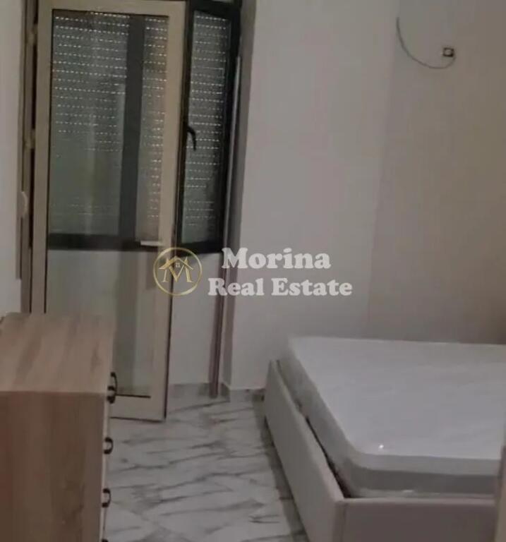 Qera, Apartament 2+1, prane Casa Italia, 400 euro/muaj