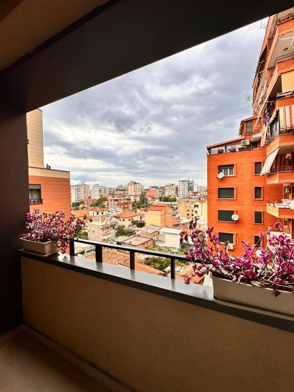 Ne Myslym Shyr Jepet Me Qira Apartament 1+1 Me Mobilim Modern! 850€/muaj Qira