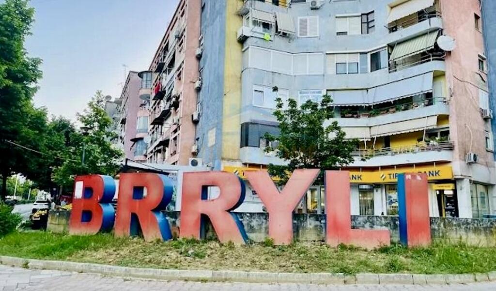 In vendita, Appartamento 1+1, Brryli, Tirana.