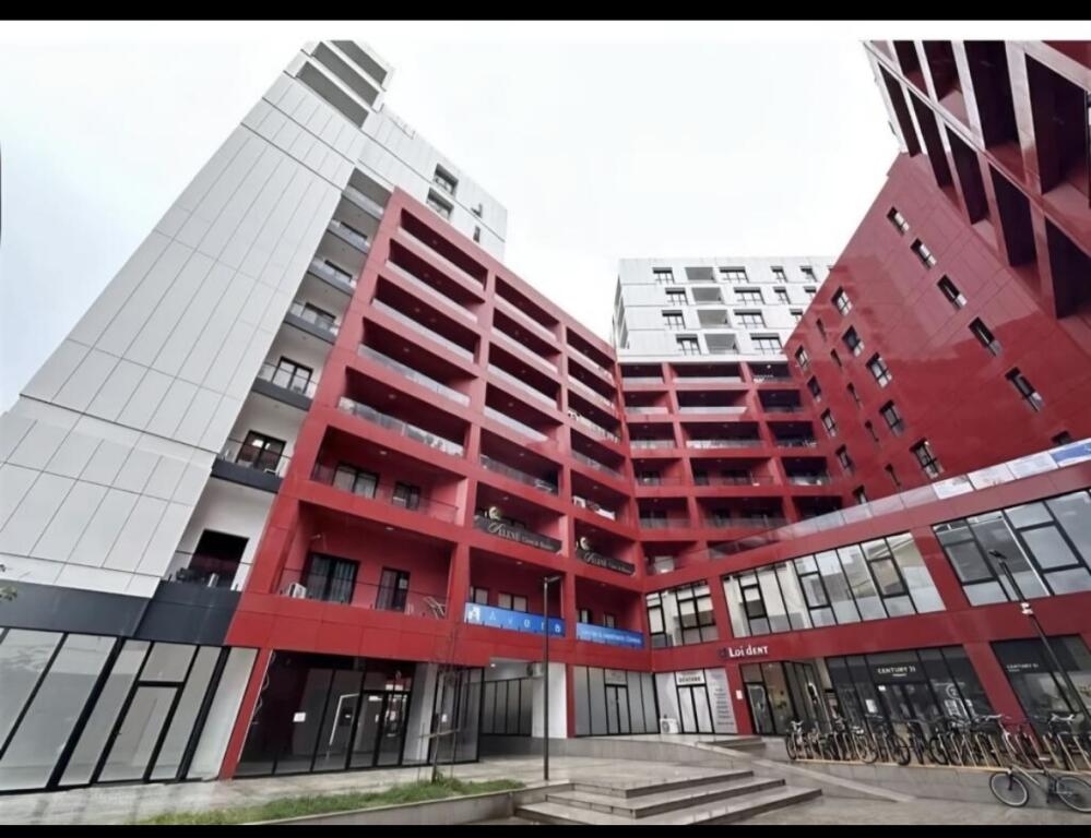 shitet apartament 1+1 farmacia 10