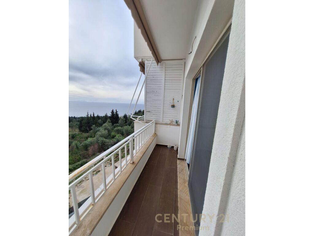 SHITET APARTAMENT 2+1 NE DHERMI ME PAMJE FANTASTIKE NGA DETI!