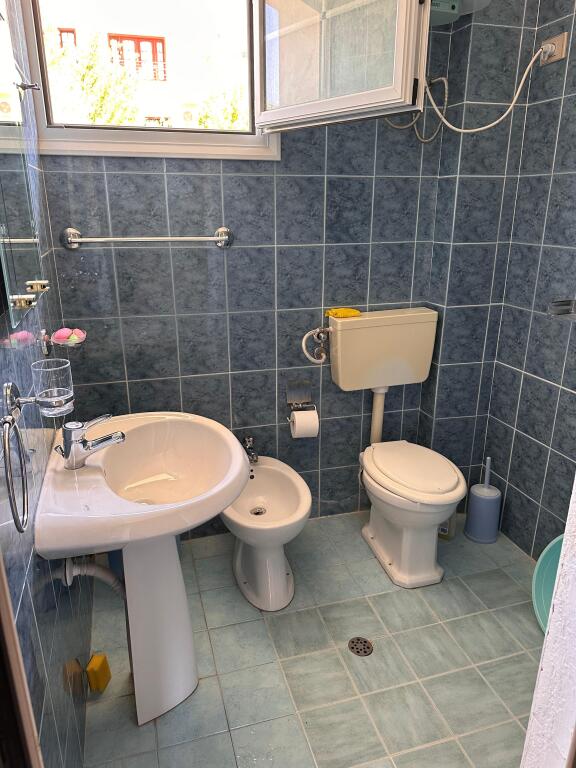 📌 Jepet me qira apartament 2+1 në Ujë të Ftohtë, Vlorë