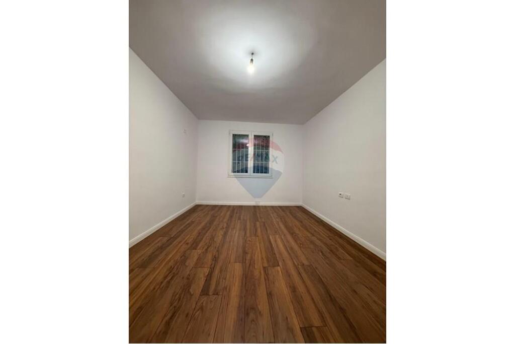 Appartamento 2+1 in vendita – Ex Parco, dietro Globe.