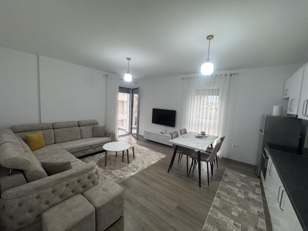 📣 QERA SUPER Apartament 1+1 Me Ballkon 📍 Xhamllik 🛣️ Rruga "Xhanfize Keko" ✨