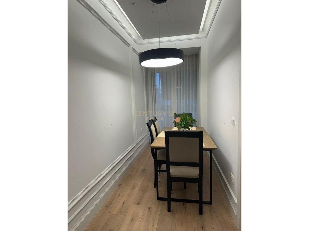 Apartament 2+1 me qira ne Myslym Shyri