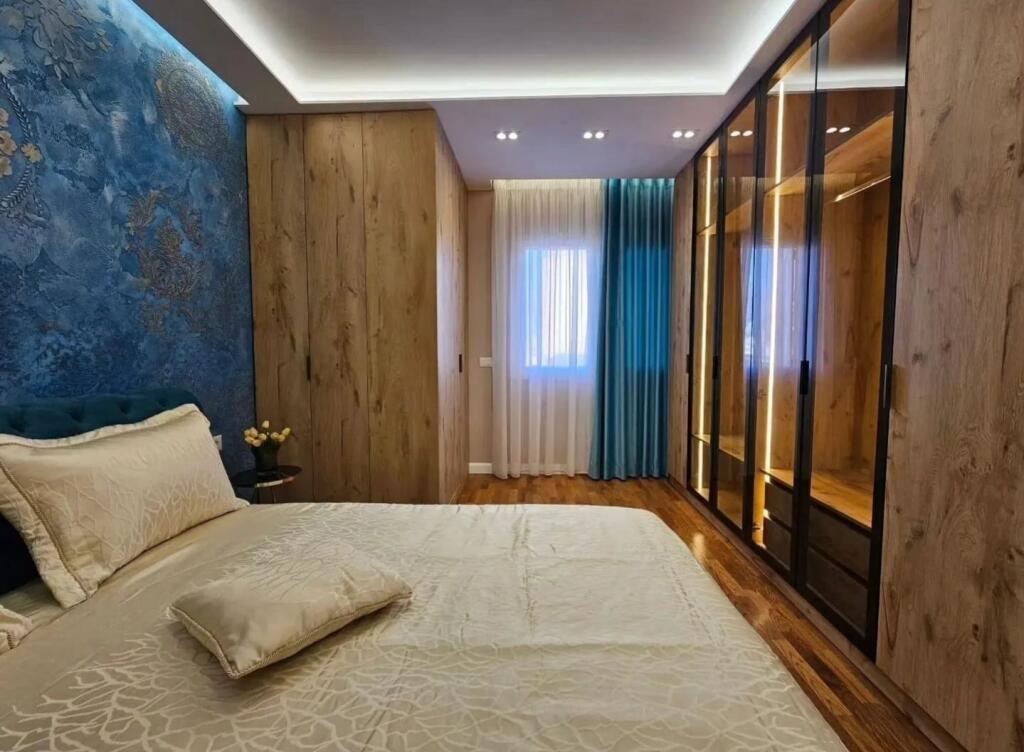 APARTAMENT 1+1 ME QERA NE BLLOK