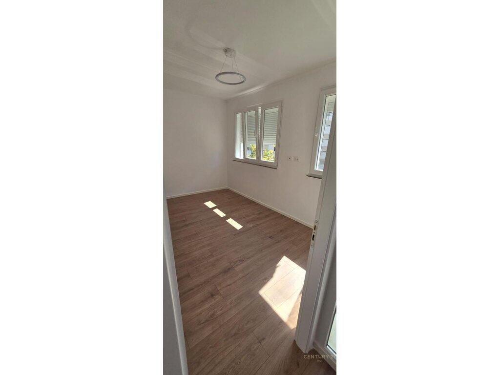 Apartament 1+1 në Don Bosko, në shitje!