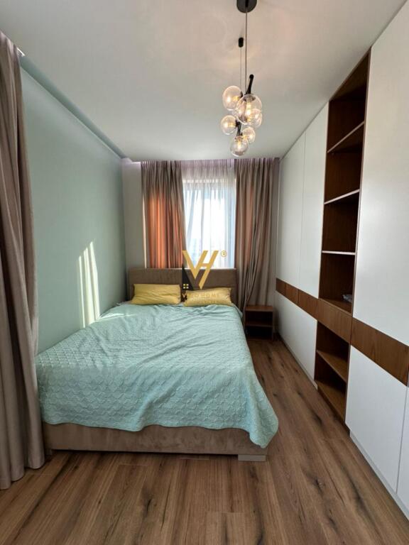 JEPET APARTAMENT 3+1+2+BLK ME QERA TE RRUGA TEODOR KEKO 1.000 EURO