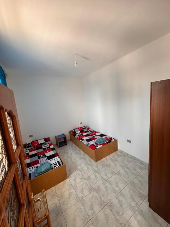 📌 Jepet me qira apartament 2+1 në Ujë të Ftohtë, Vlorë