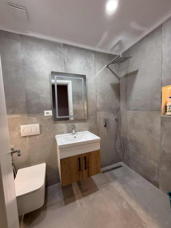 Shitet apartament 1+1 ne Don Bosko