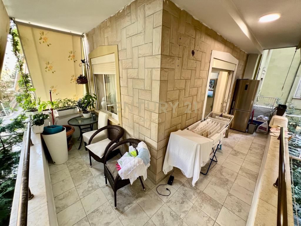 FOR SALE, MODERN APARTMENT 3+1+2 with 2 BALCONIES, DRY LAKE!