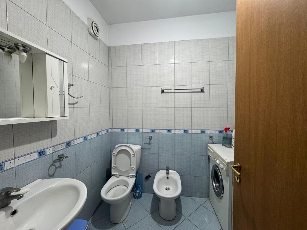 JEPET ME QIRA APARTAMENT 2+1 NE ASTIR!