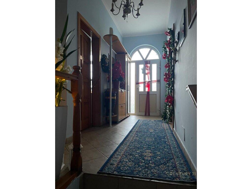 VILLE IN AFFITTO VICINO A SELVISE! 2.500 € /Mese