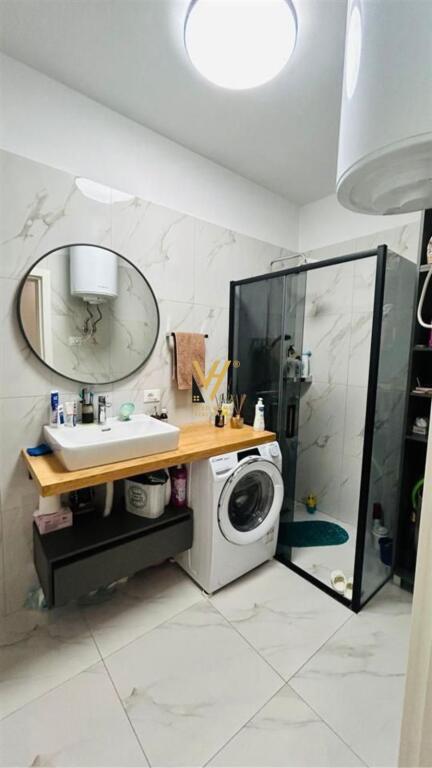 SHITET APARTAMENT 1+1+BLK TE ZOGU I ZI, KOM. FOLEJA E GJELBER 204.000 EURO