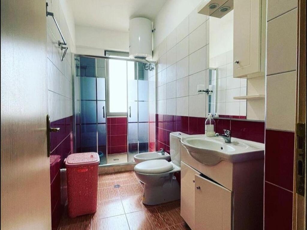 🌟 Jepet me qira apartament 2+1+bllk në zonën e Kongresit të Manastirit! 🌟