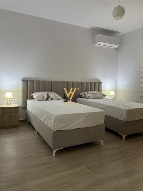 JEPET APARTAMENT 1+1+VERANDE ME QERA TE ISH TREGU ELEKTRIK 52.000 LEKE