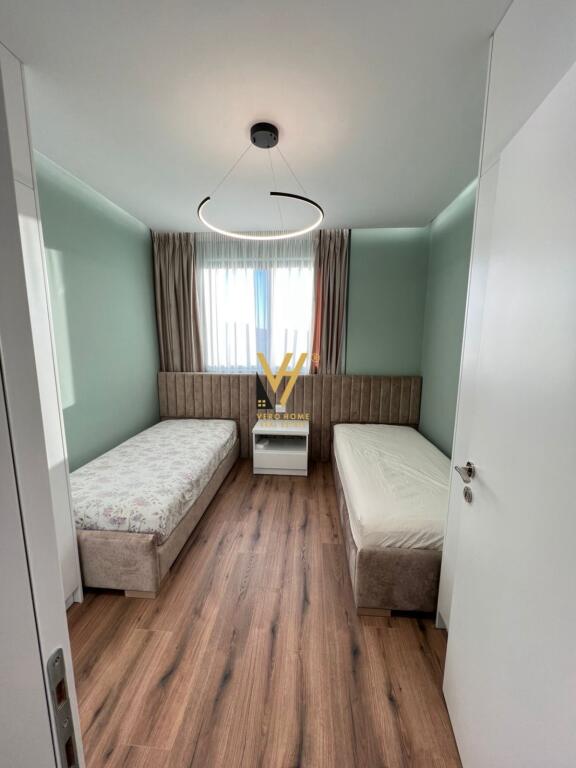 JEPET APARTAMENT 3+1+2+BLK ME QERA TE RRUGA TEODOR KEKO 1.000 EURO